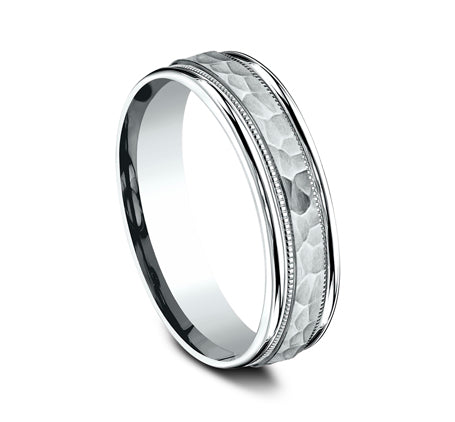 Pol Edge Milgrain Band with Hammered Center