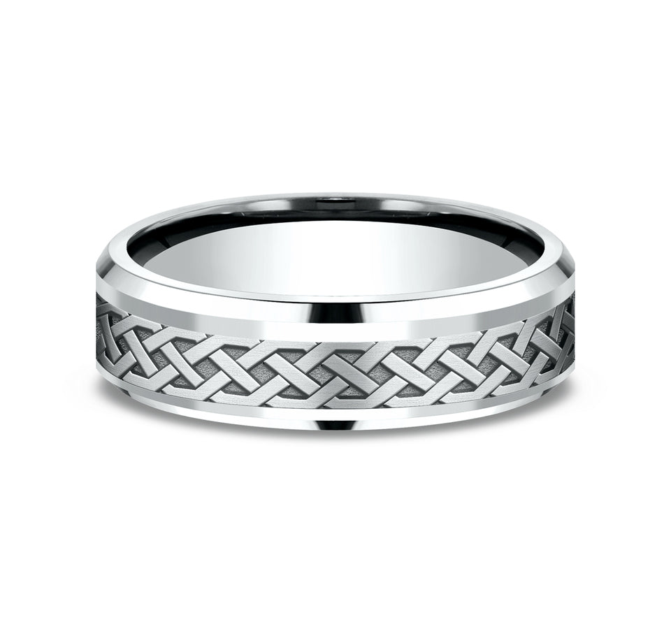 Drop Bevel Band with Celtic Love Knot Center