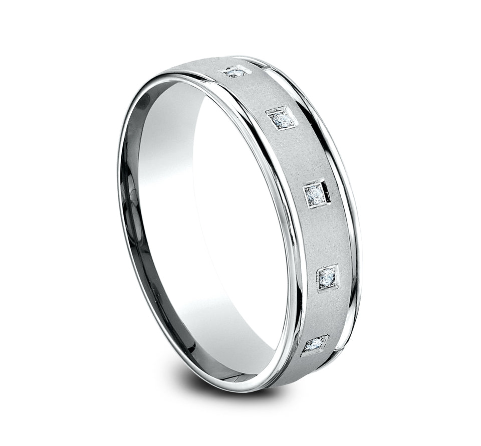 Round Edge Pave Diamond Band with Glass Bead Center