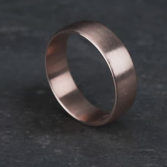 Light Comfort Fit Satin Finish Band, video