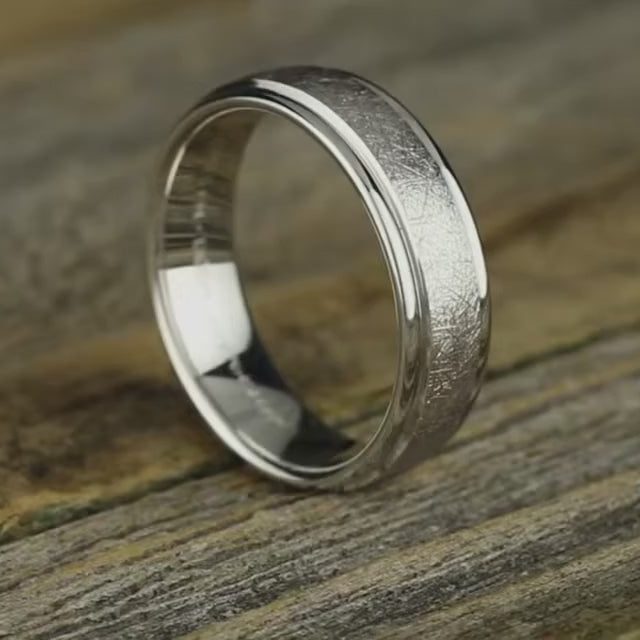 Light Comfort Fit Round Edge Band with Swirl Center, video