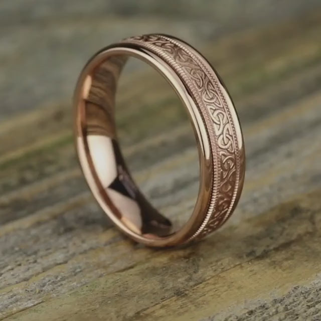 Round Edge Milgrain Band with Love Knot Triangle Center, video