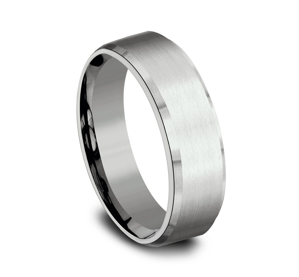 Light Comfort Fit Slight Bevel Band
